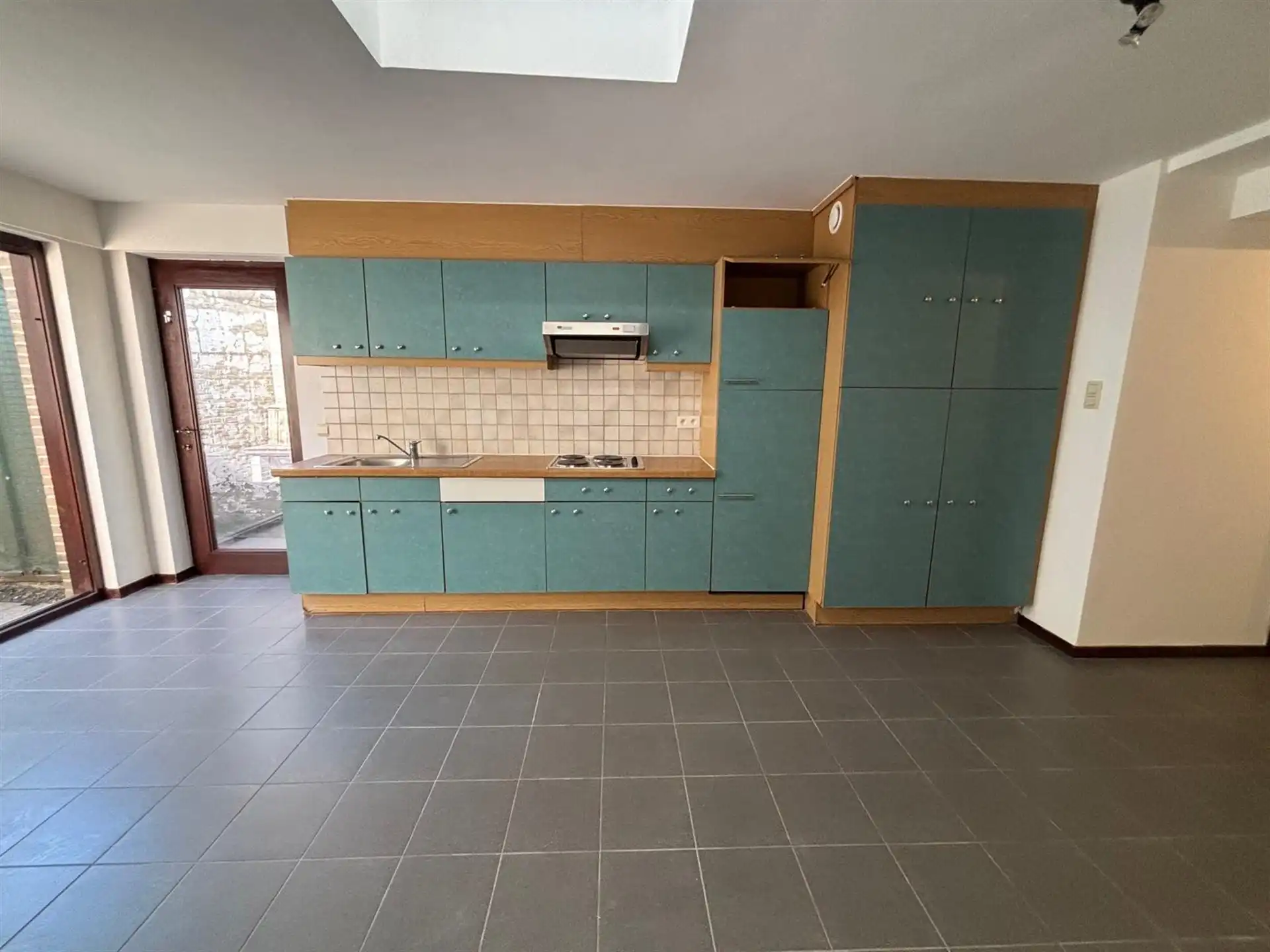Gezellig appartement met één slaapkamer en terras in centrum Aalst foto 8