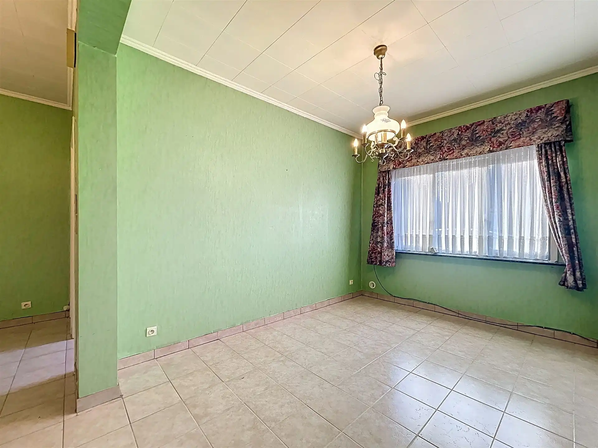  gezinswoning met 3 slaapkamers en garage op terein van 226m² foto 6