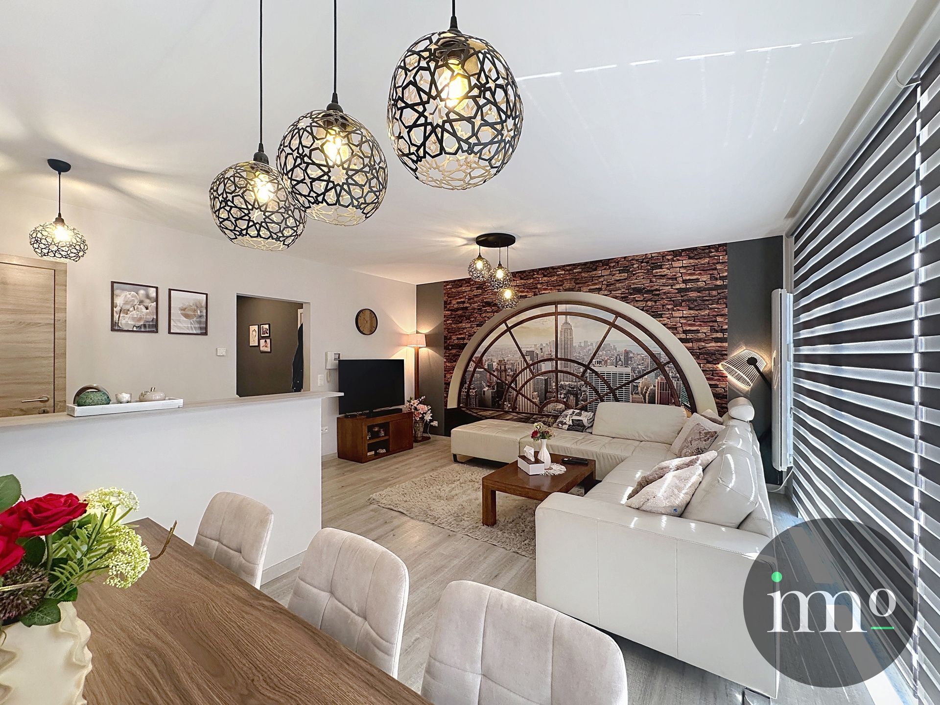 2-Slaapkamer appartement met terras in uitstekende staat foto {{pictureIndex}}