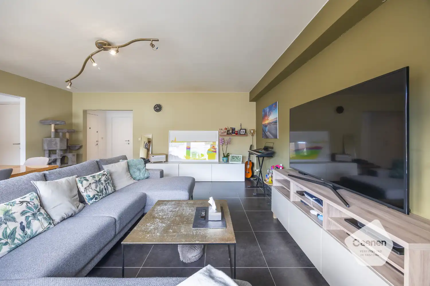 Ruim drie slaapkamer in centrum Oostende foto 4