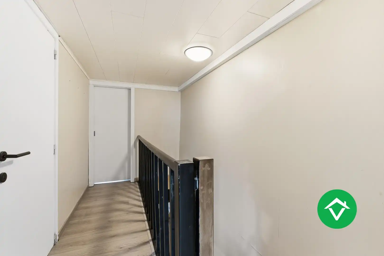 Instapklare gezinswoning met 3 slaapkamers en open veldzicht in Koekelare foto 14