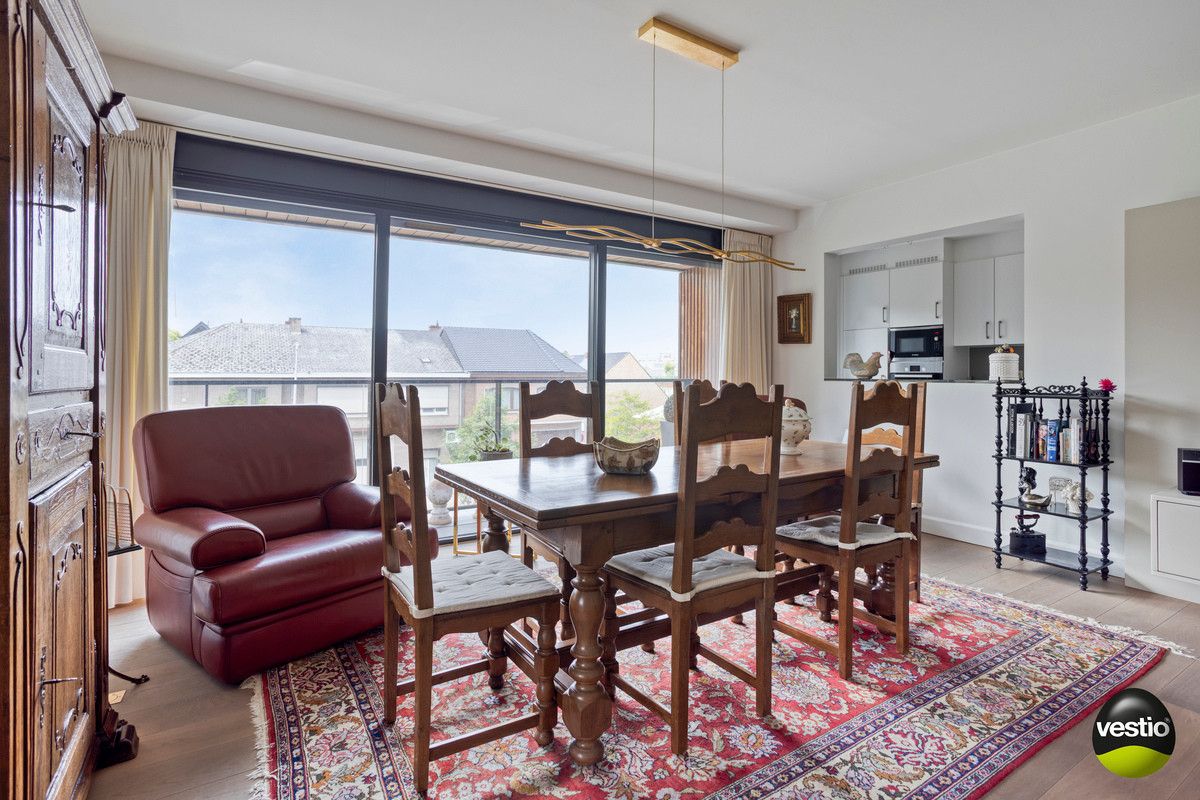 LUXUEUS APPARTEMENT VAN 147M² MET 2 SLK EN RUIM TERRAS IN CENTRUM. foto 8