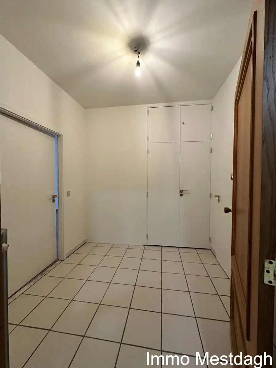 Royaal appartement met garagebox en zicht op de Schaffense Poort. foto 4