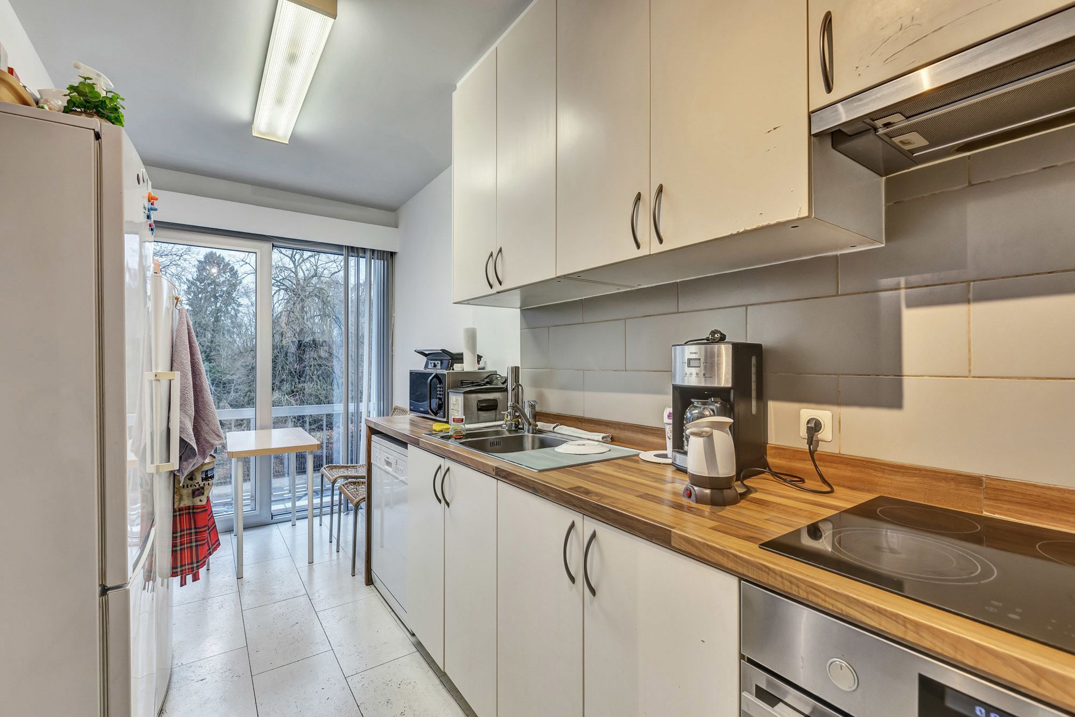 Tweeslaapkamer appartement met garage op toplocatie! foto 14