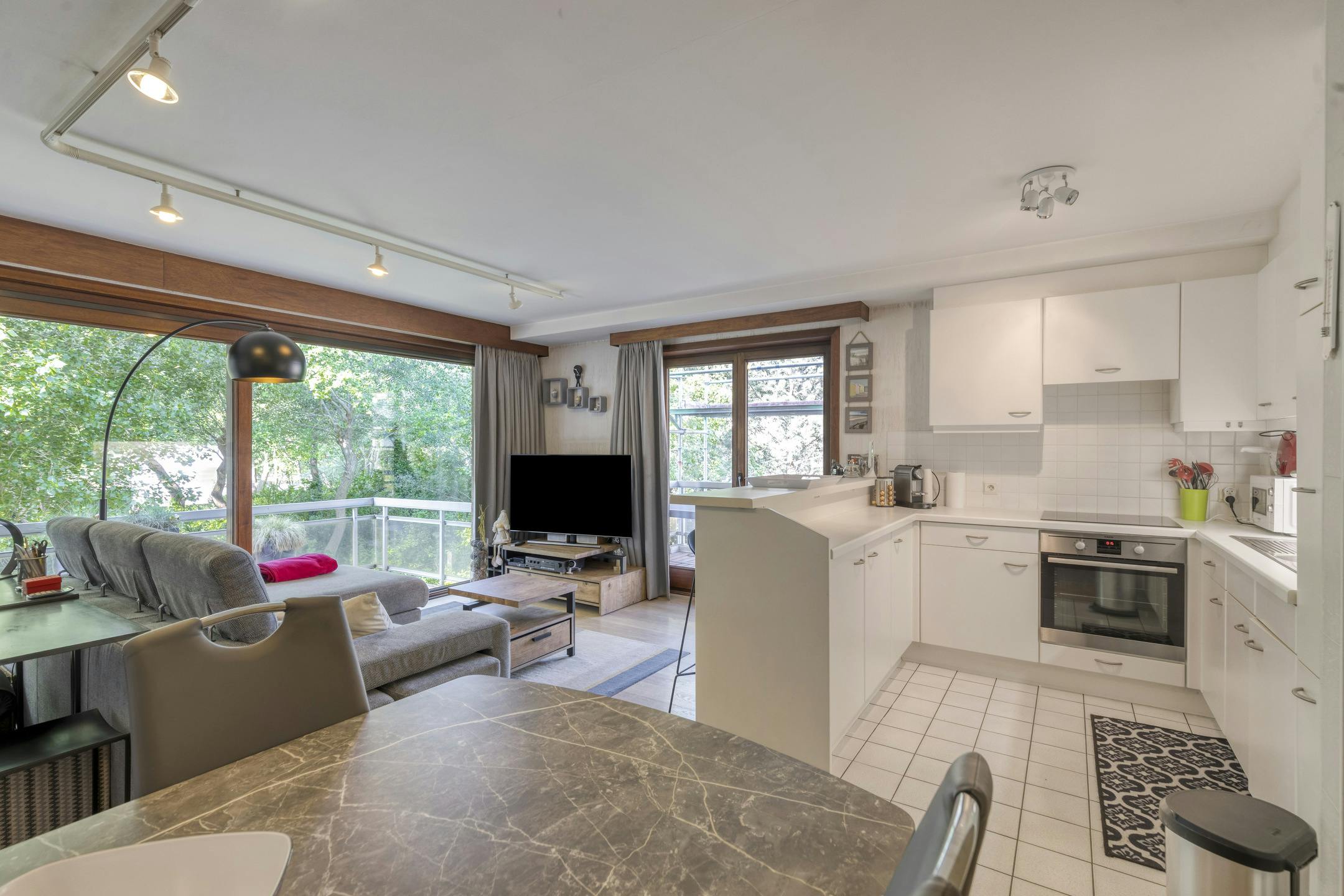 Appartement met 2 slaapkamers vlakbij zee in Sint-Idesbald foto 3
