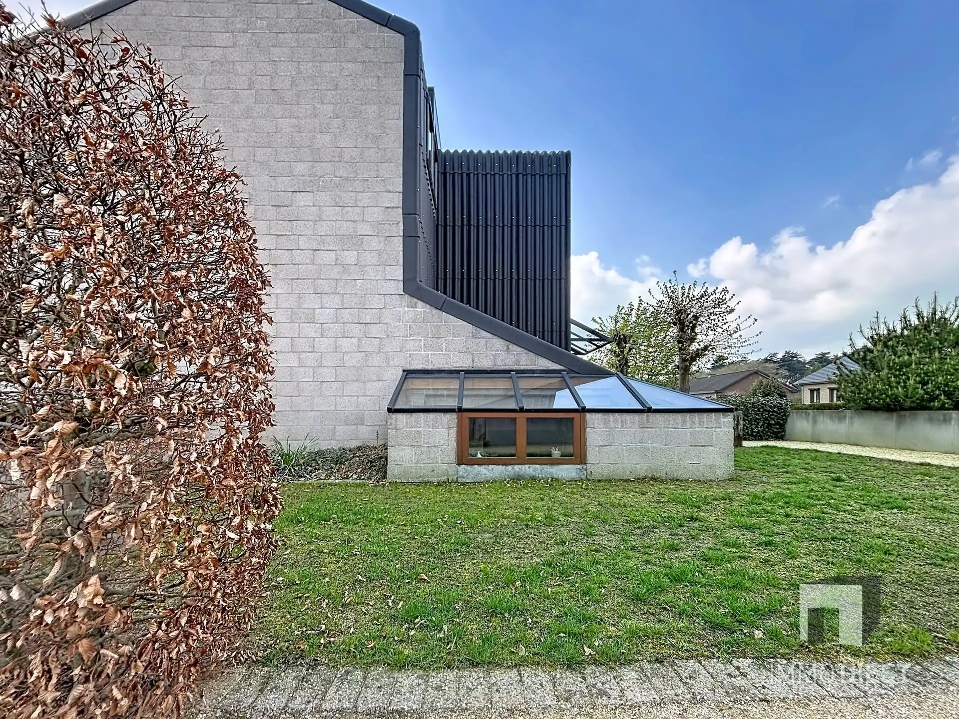 Bijzondere woning, lichtrijk, open en 3 slaapkamers foto 44