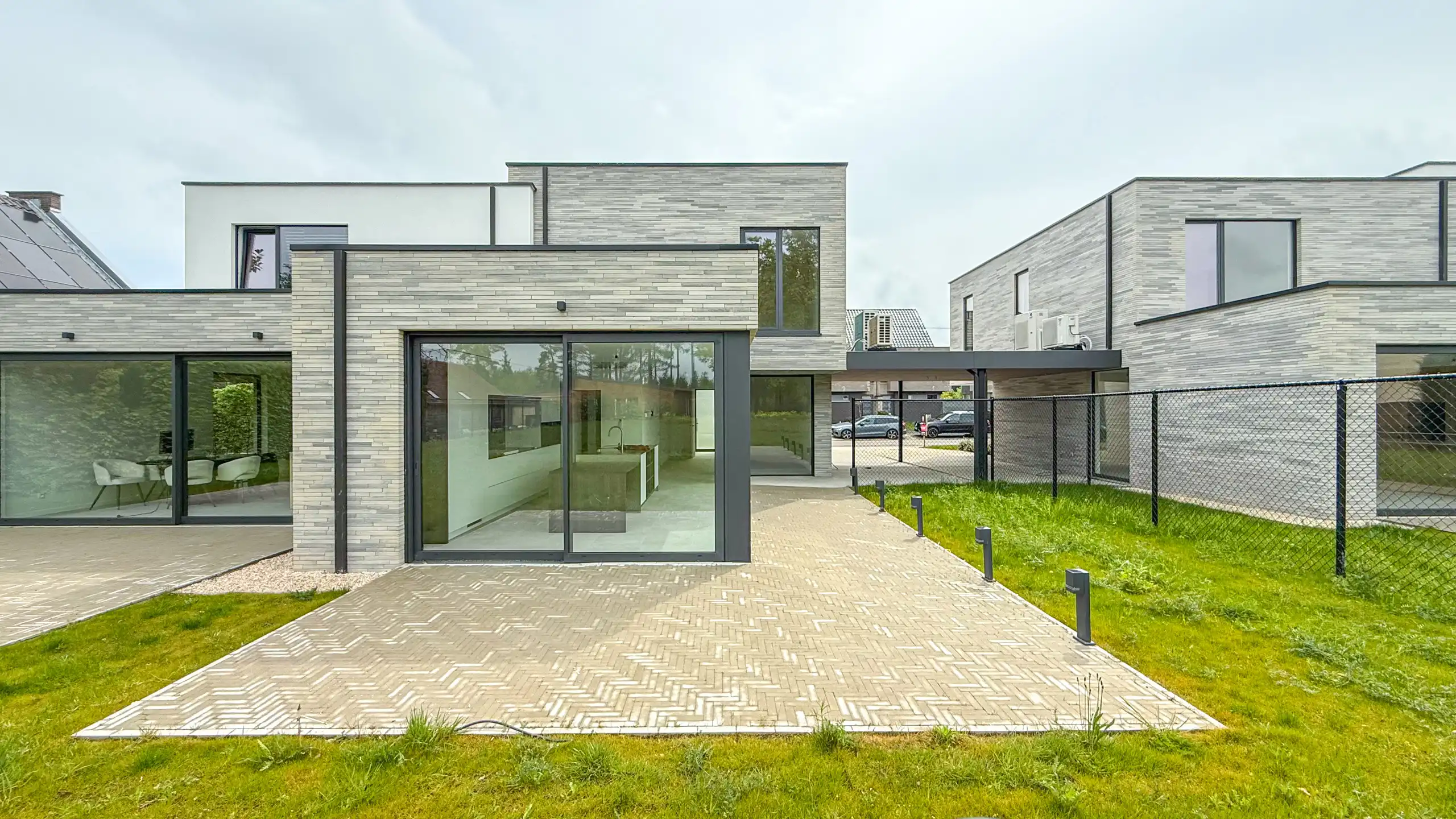 Hoogwaardig afgewerkte woning met industriële look! foto 41