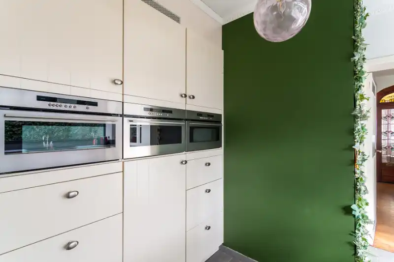 Toplocatie, authenticiteit, instapklaar, Z-W tuin! foto 12