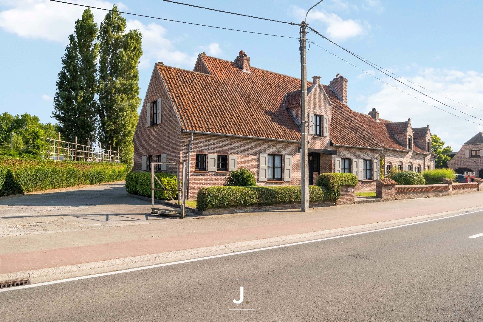 Een topgelegen statige villa in Beveren-Leie met 3 slaapkamers en grote loods foto 30