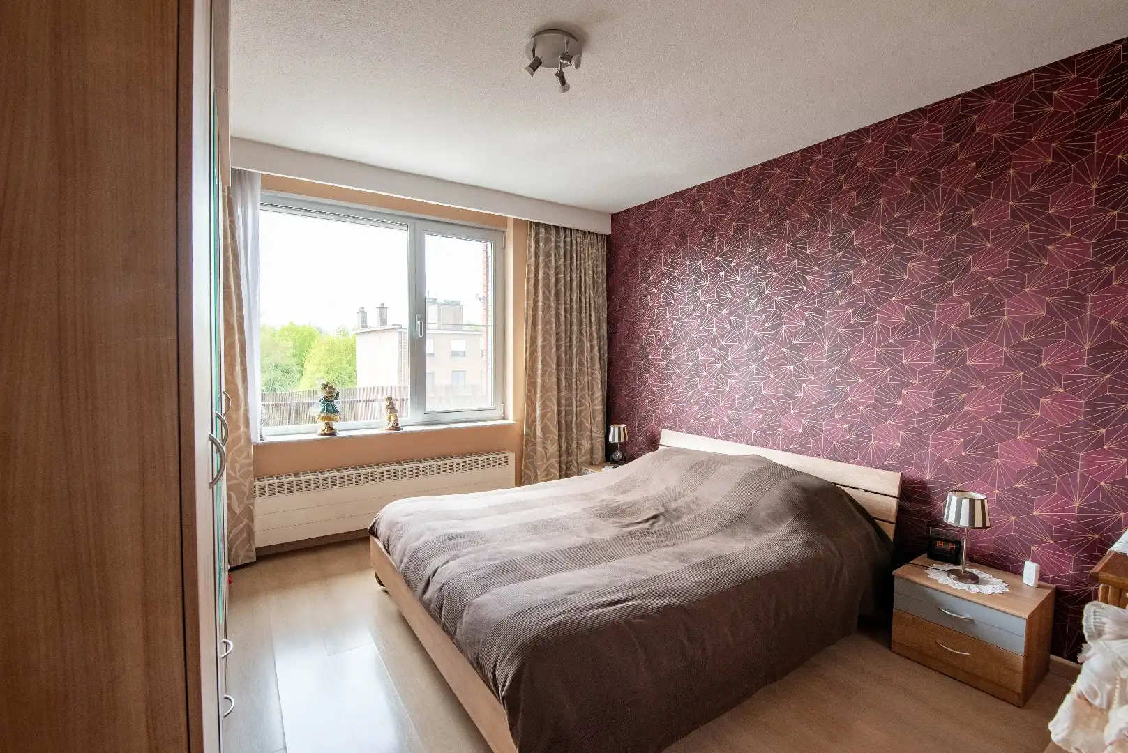 Ruim appartement met 2 slk, terras en garagebox foto 15