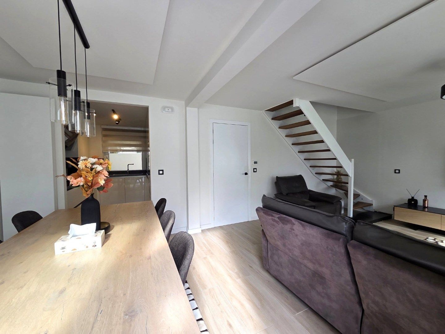 Als u graag renoveert...dan gaat u zich hier serieus vervelen... foto 5