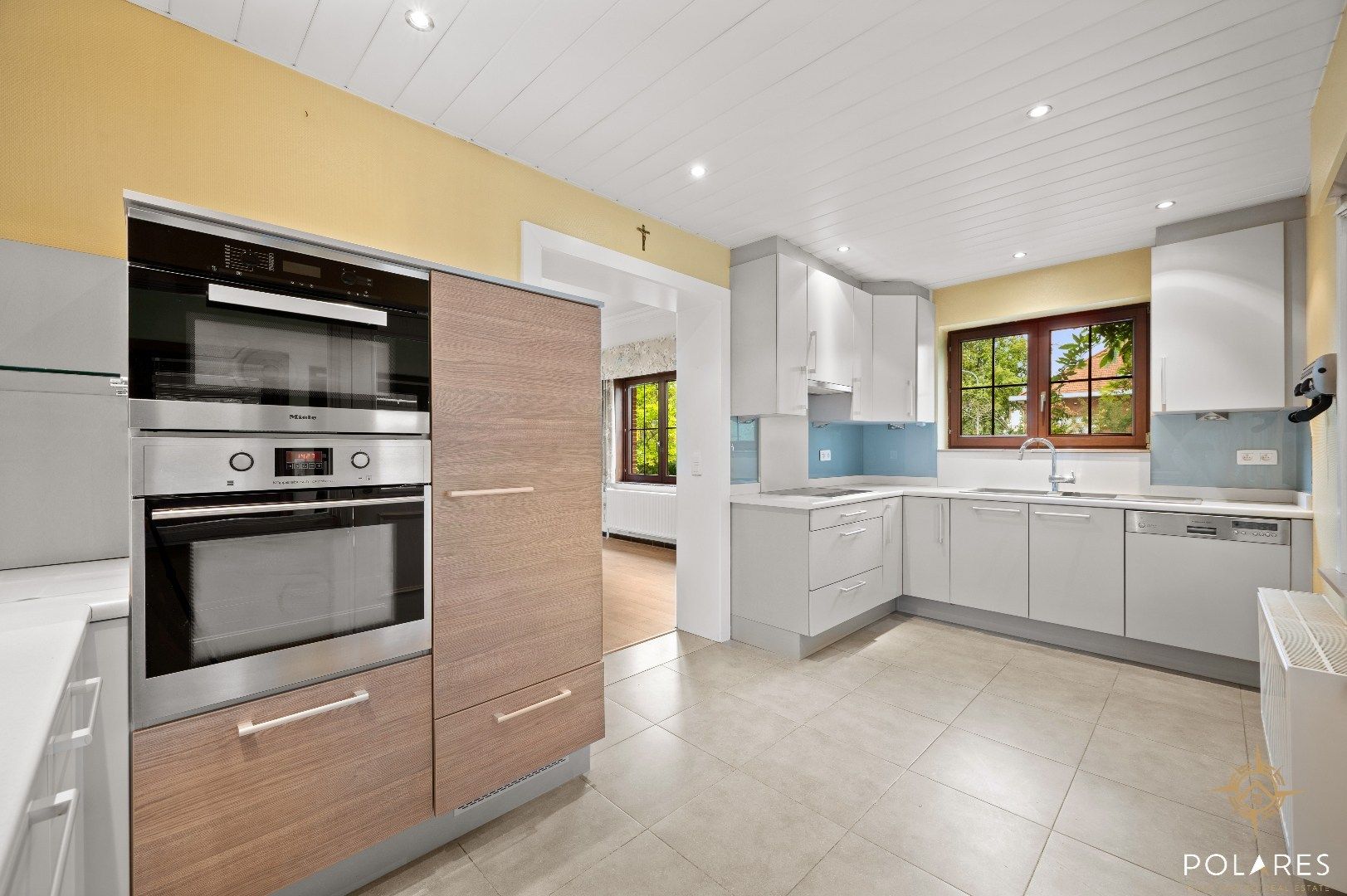 Woning met ruime tuin foto 8