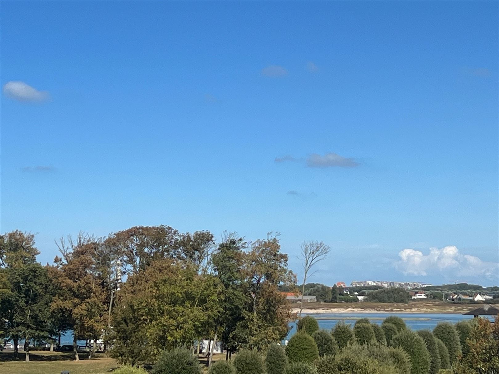 hyperexclusief afgewerkt hoekappartement foto 4