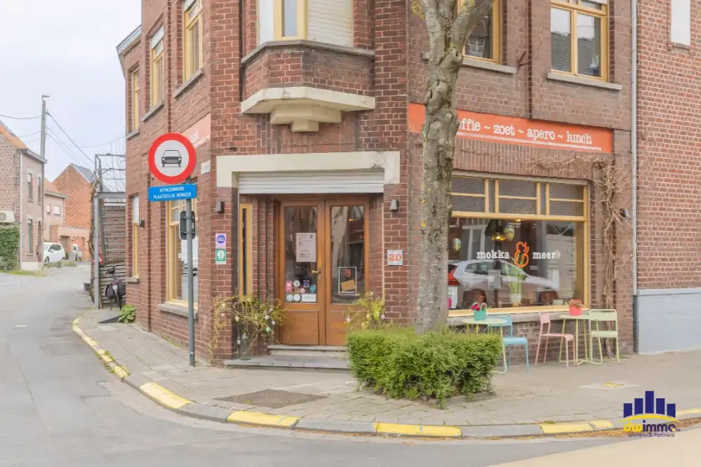 Unieke kans: Sfeervol koffiehuis over te nemen in Deerlijk foto {{pictureIndex}}