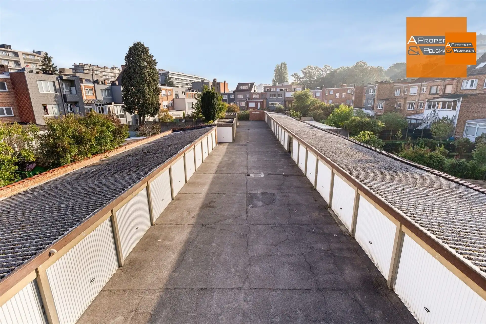  BOD AANVAARD  58  gesloten garageboxen foto 10