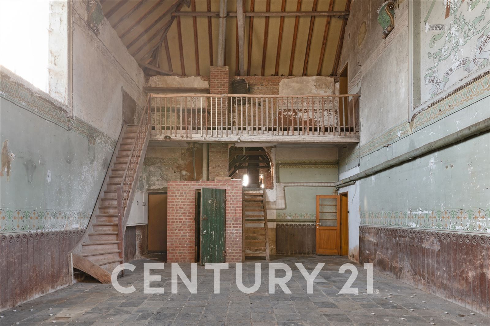 Unieke architecturale parel met kapel! foto 12
