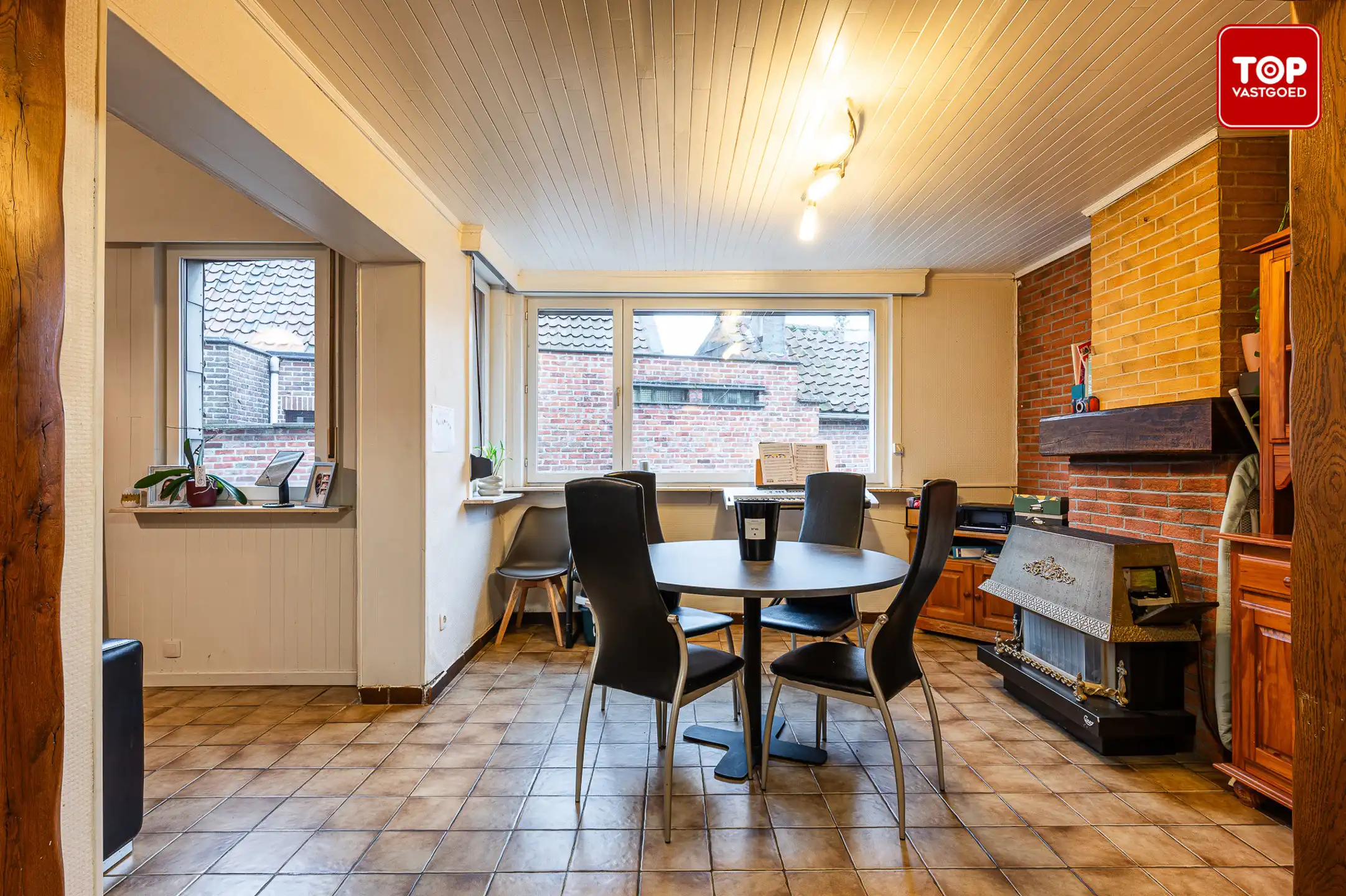 Charmante woning dichtbij centrum Waarschoot foto 10