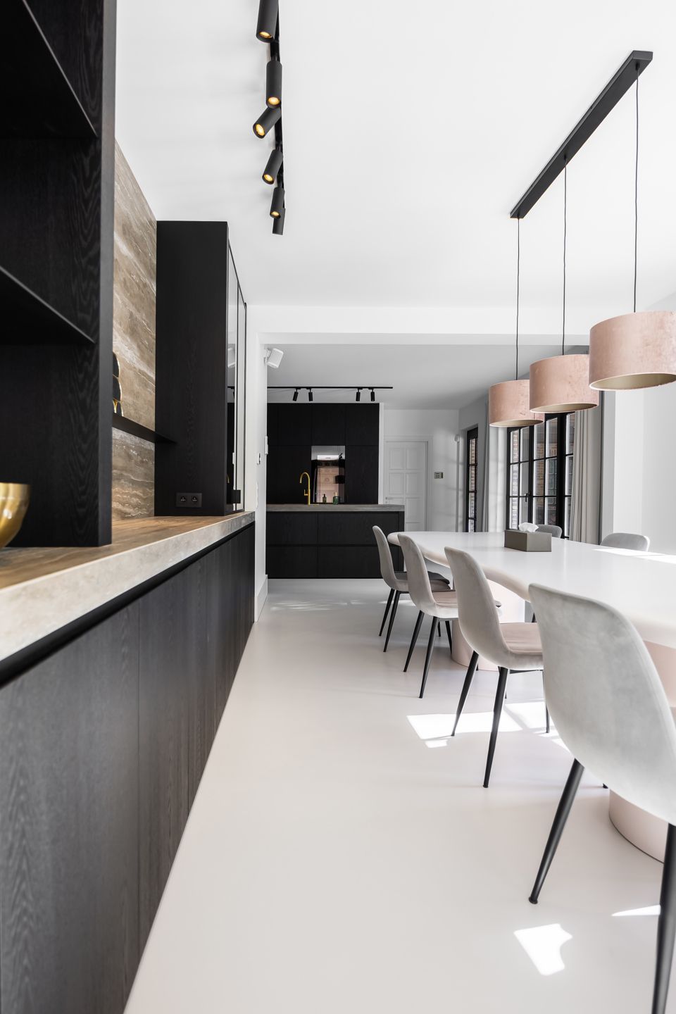 Prestigieuze villa met zwembad op 3.528 m² op toplocatie! foto 14