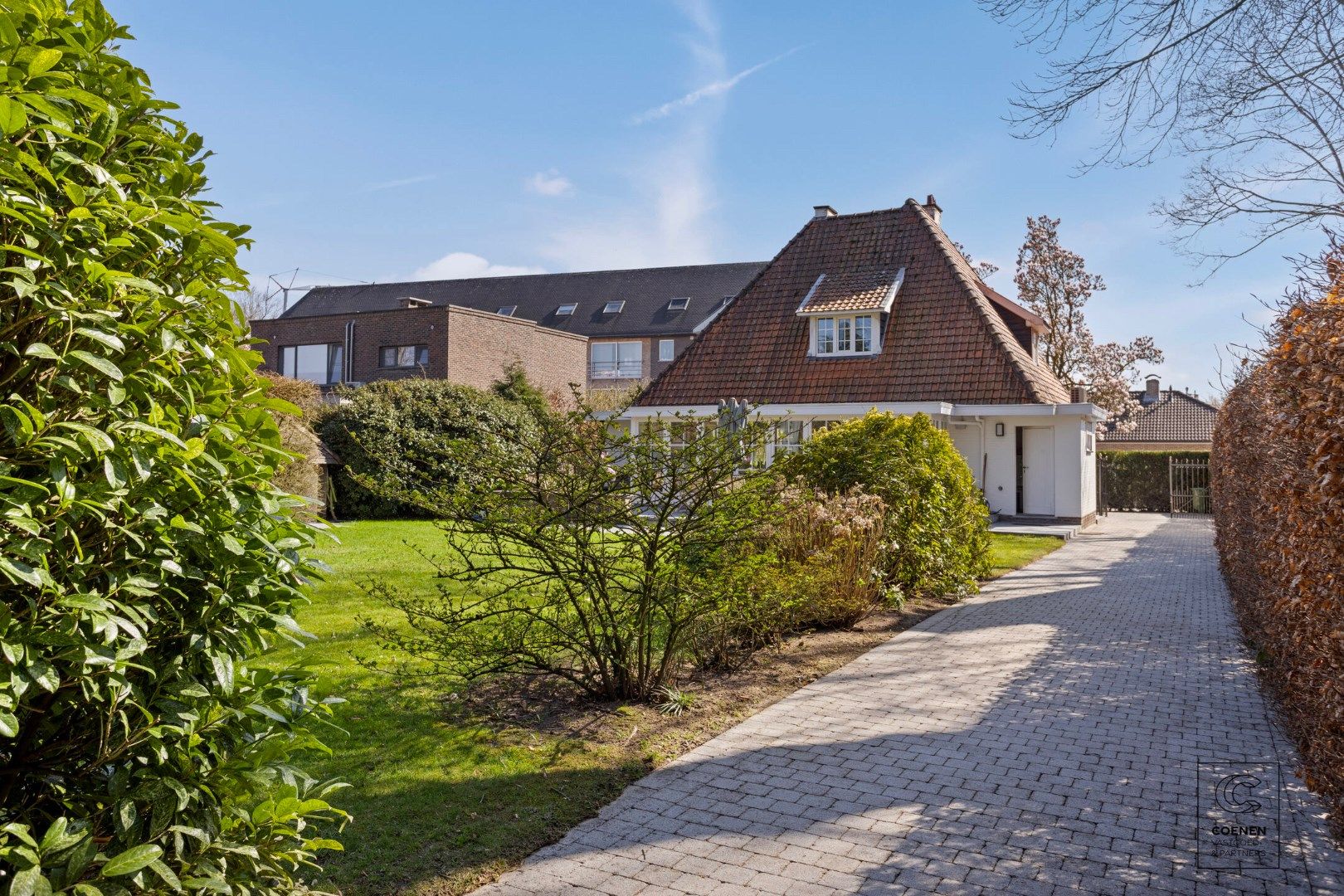 Prachtige woning op een perceel van ca. 2350m² en een centrale locatie te Zandhoven!  foto 28