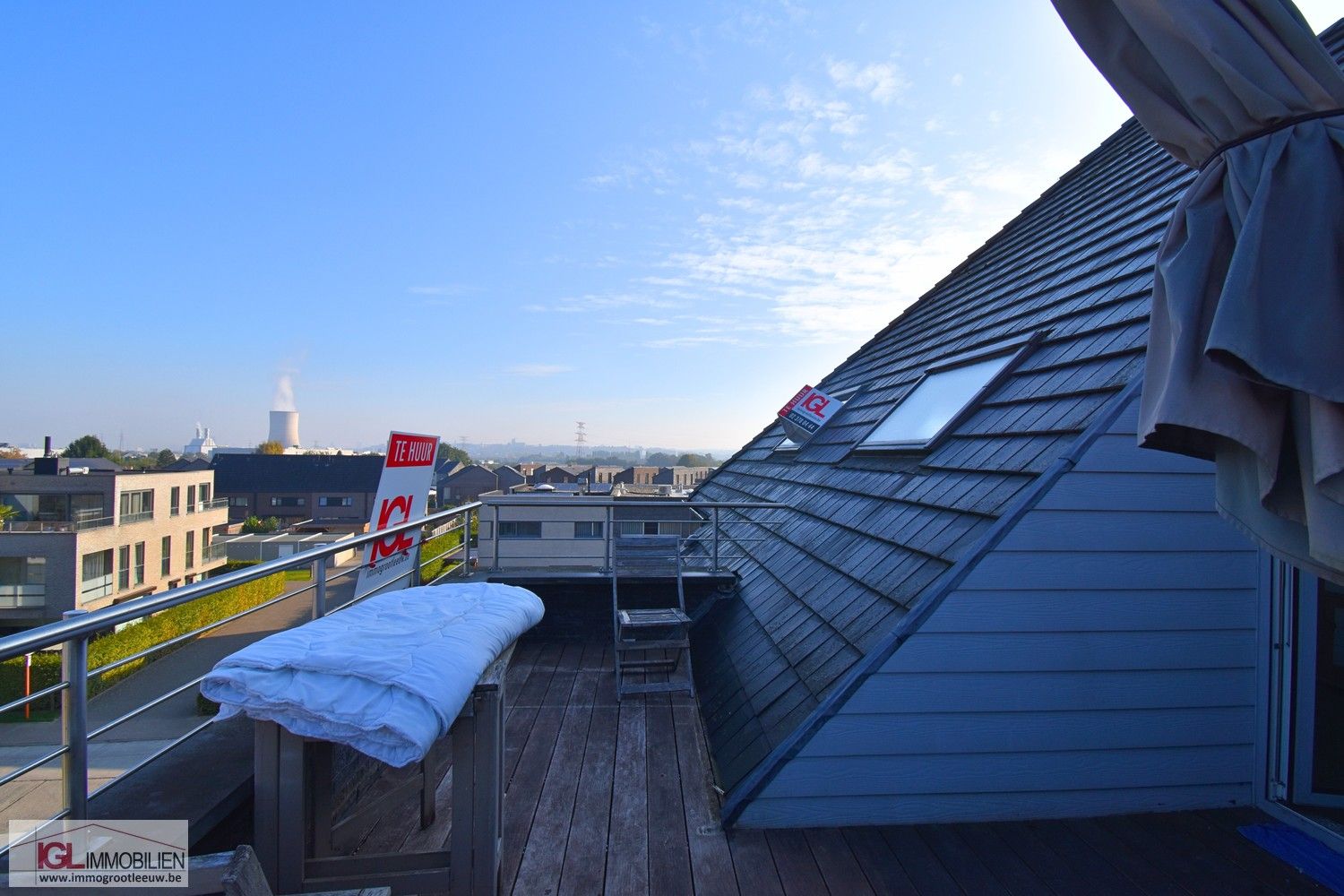 Dakappartement met terras te huur foto 12