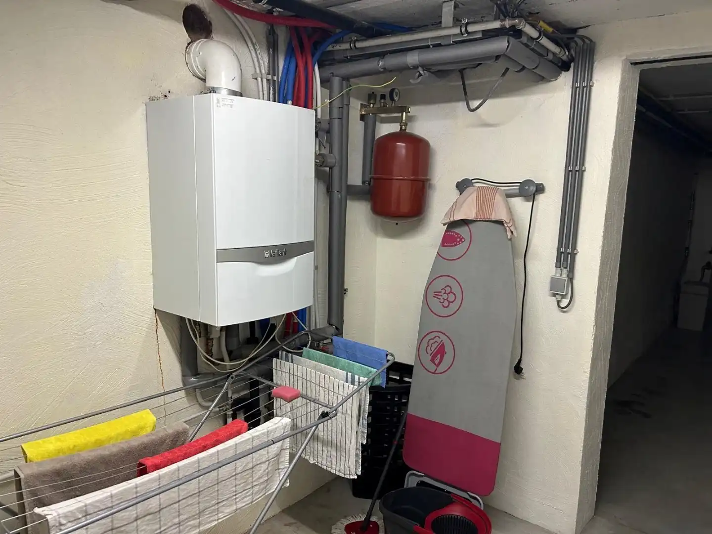 Ruime en gerenoveerde stadswoning met 5 slaapkamers, garage en twee badkamers in hartje Blankenberge foto 25