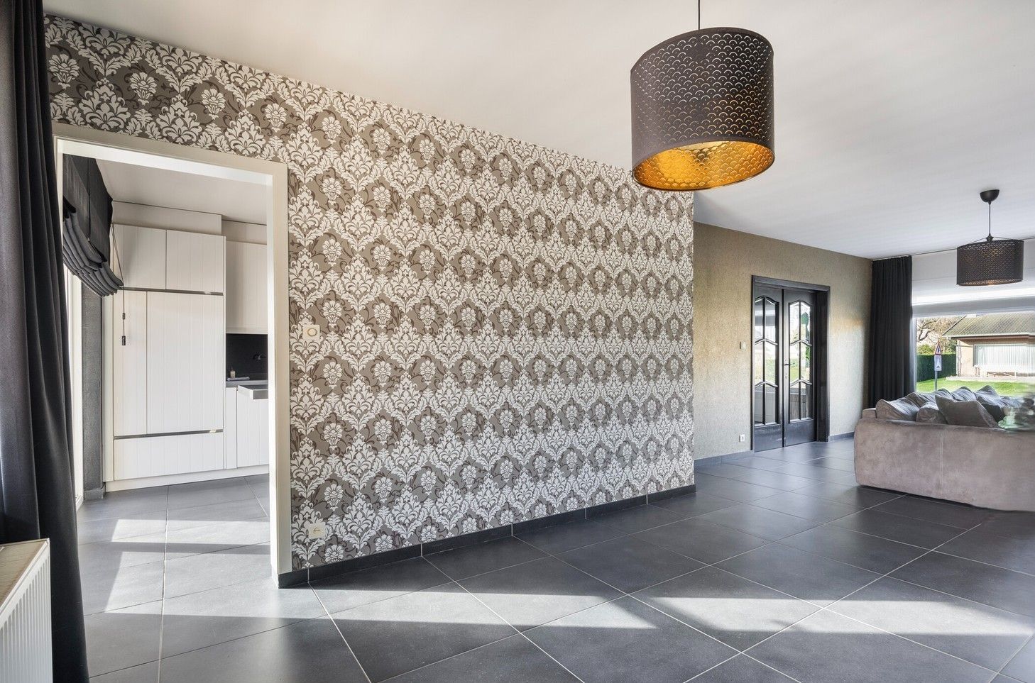 Moderne split-level woning met ruime tuin in Maasmechelen foto 7