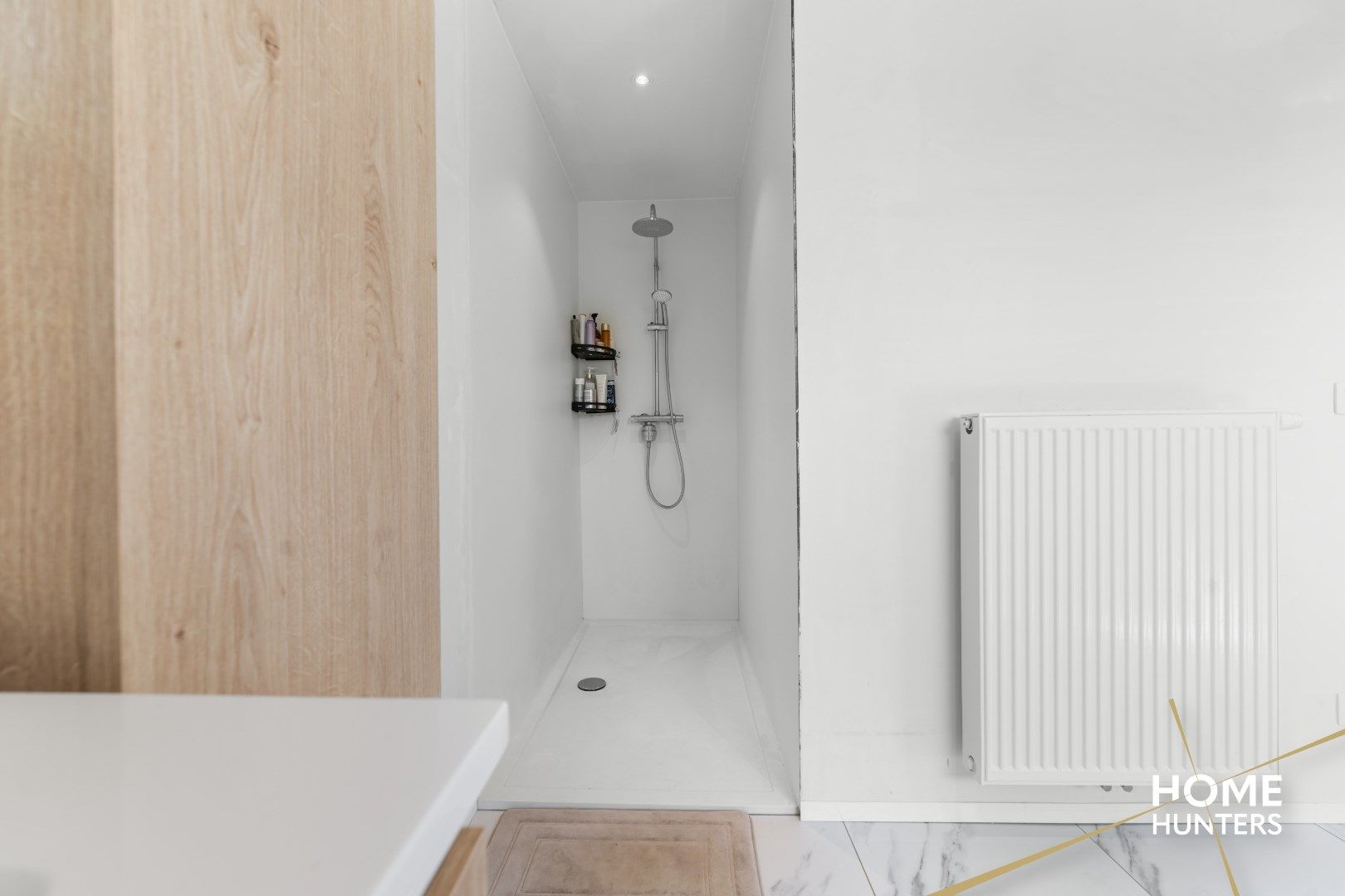 Tot in de puntjes afgewerkt pareltje met 3 slaapkamers te Voormezele foto 16