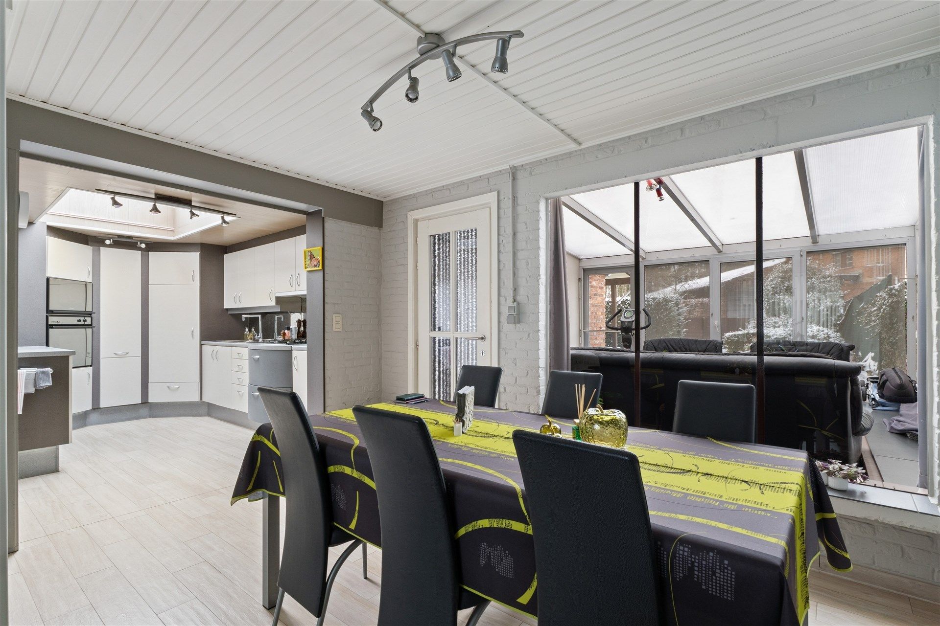 Half open bebouwing foto 6