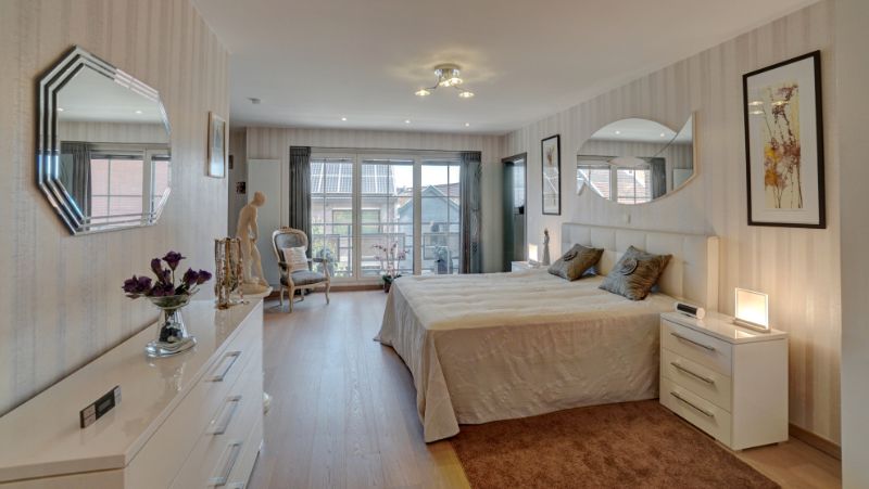 Exclusief ruim luxe-appartement van 190m² met zuiderterras van 50m² foto 14