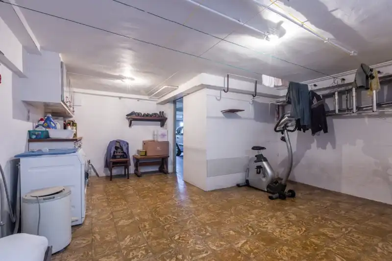 Verzorgde halfopen woning met 3 slaapkamers, tuin en ruime garage op een totale grondoppervlakte van 393m². foto 14