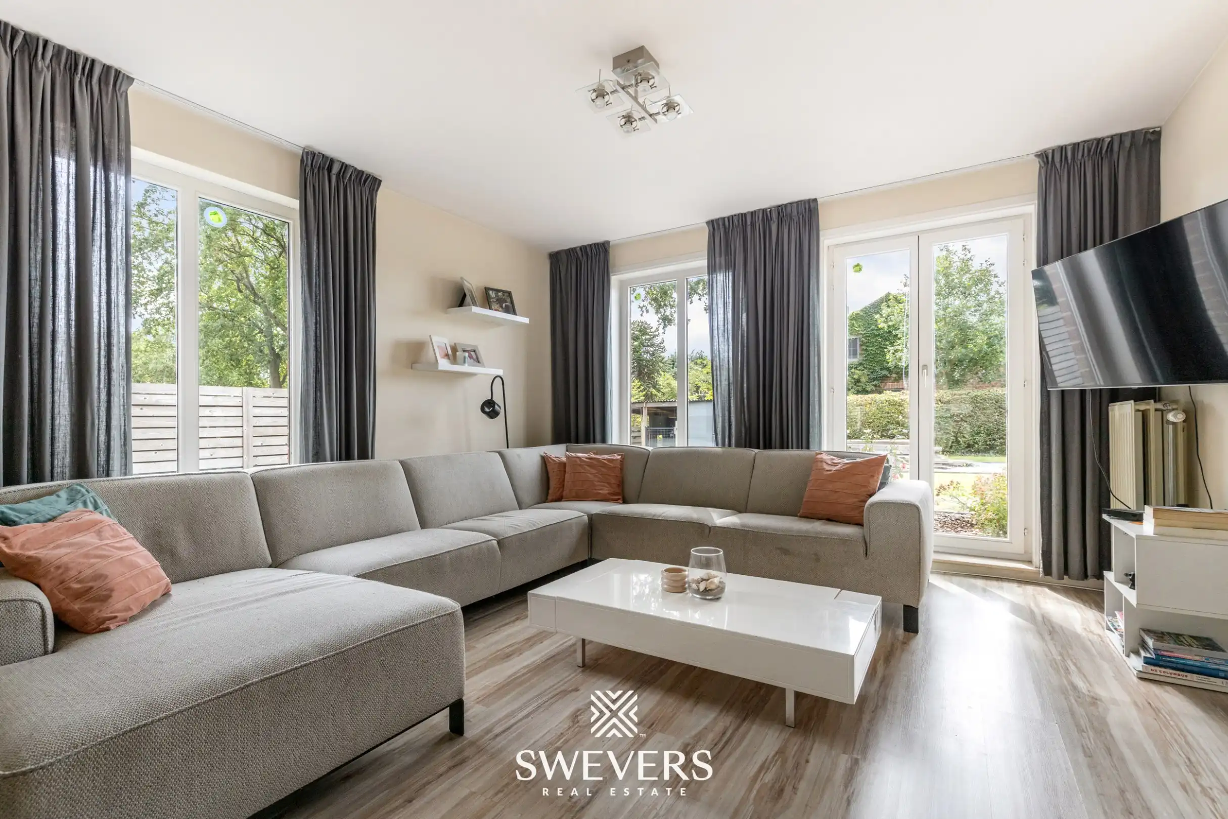 Prachtig gelegen gezinswoning met 3 slaapkamers, in een kindvriendelijke omgeving, op 10 are foto 3