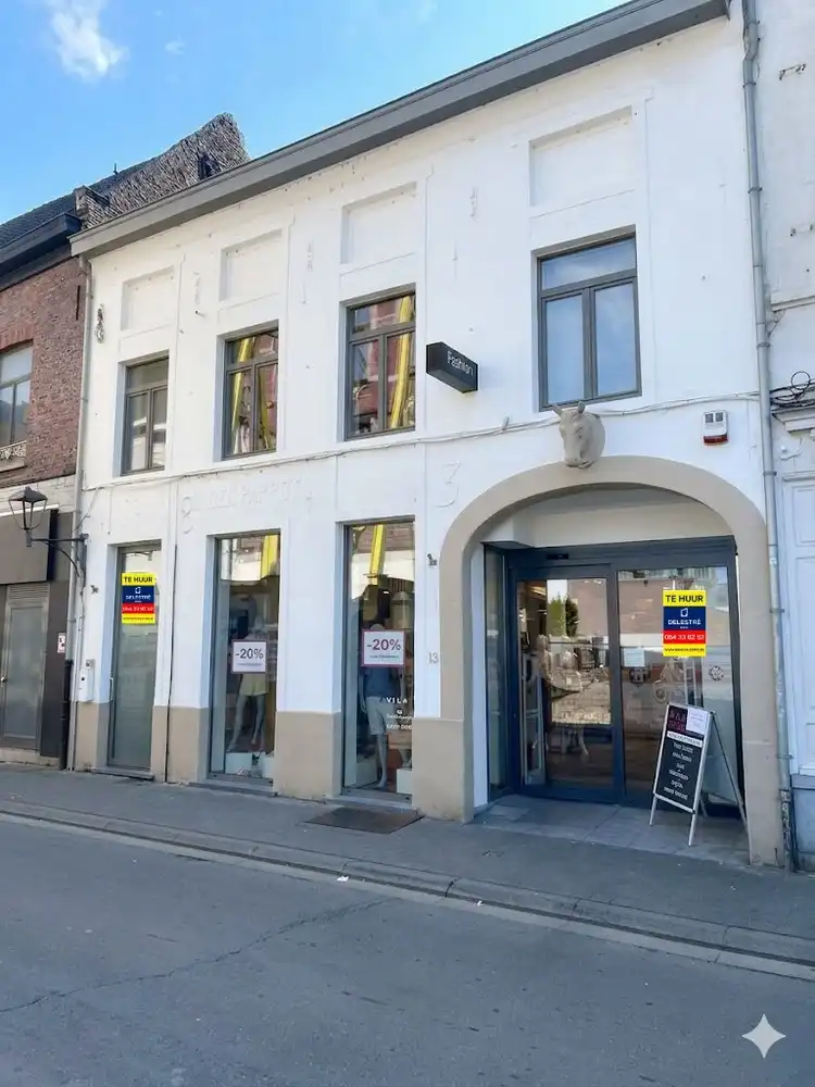 TE HUUR – TOPLIGGING DIEST (HASSELTSESTRAAT 13) foto {{pictureIndex}}