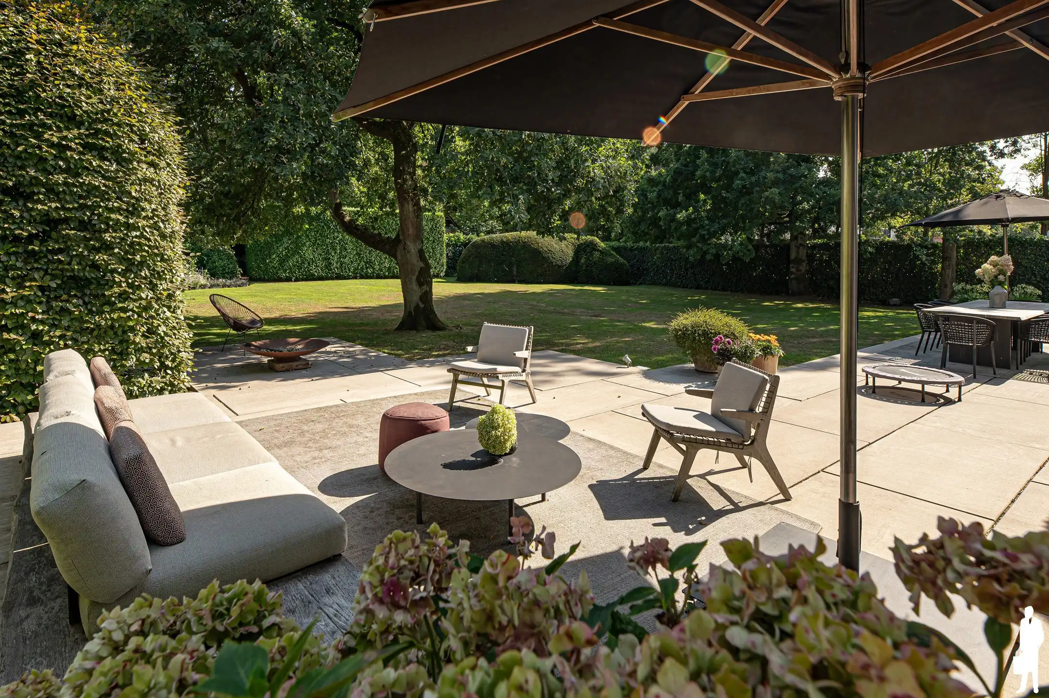 Charmante lichtrijke woning, met prachtige aangelegde tuin! foto 14