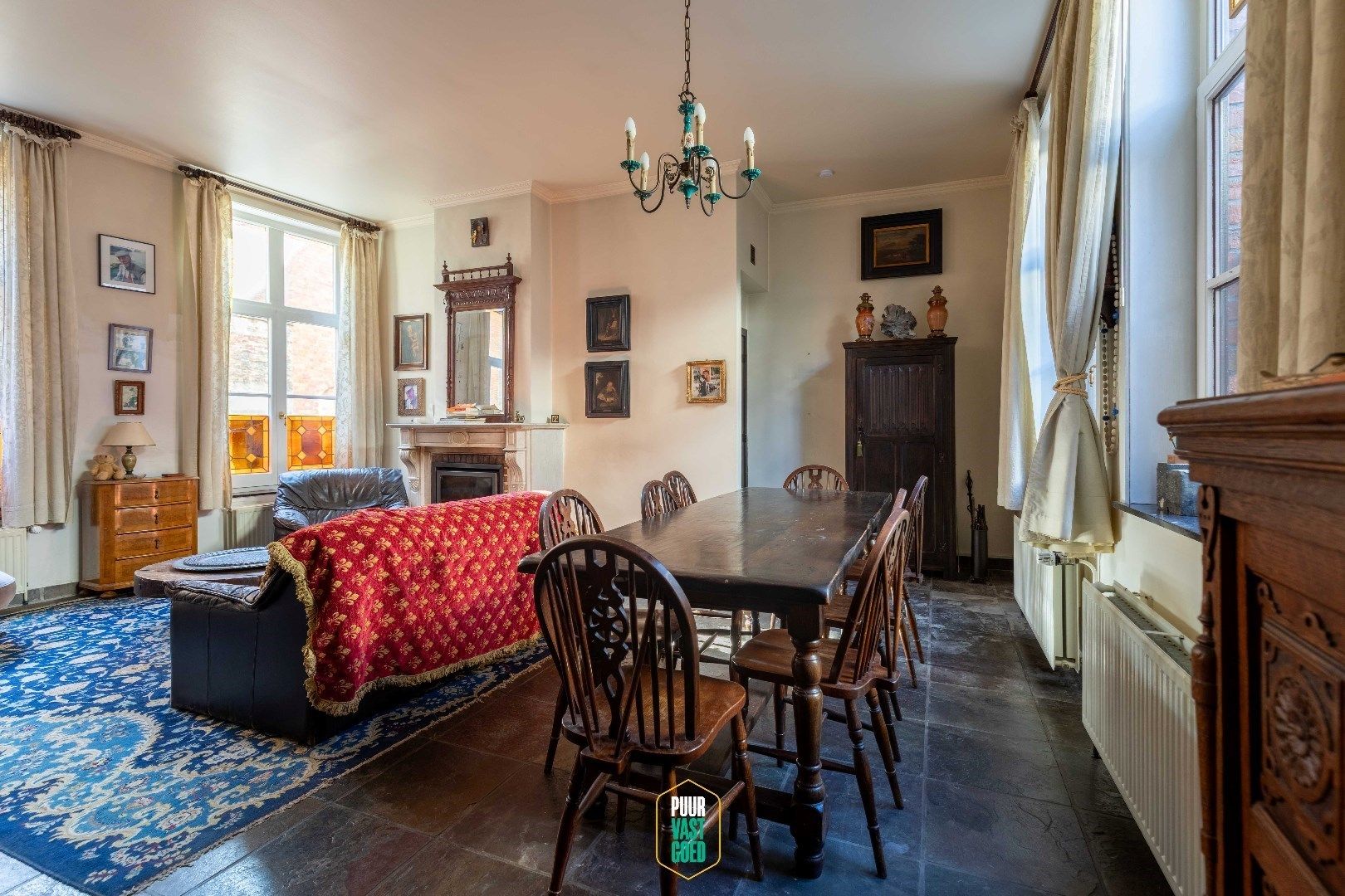 Te huur voor korte duur – Karaktervolle historische woning in hartje Brugge foto 6