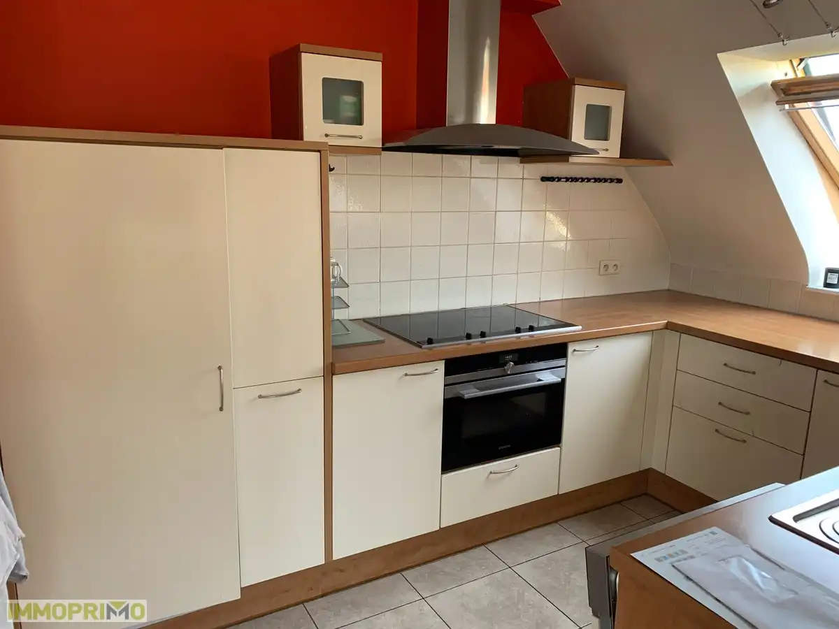 Rustig gelegen 2 slaapkamer appartement in een geliefde wijk te Wilrijk foto 6