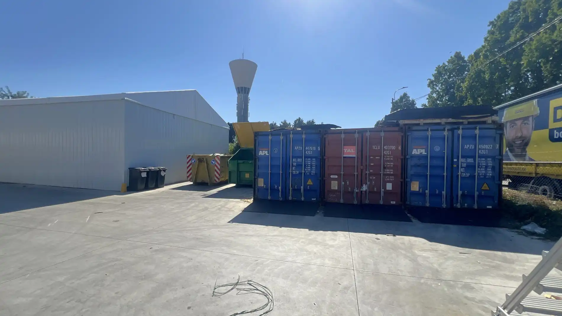 Bedrijfspand met buitenopslag te huur in het industriepark van Zwijnaarde foto 24
