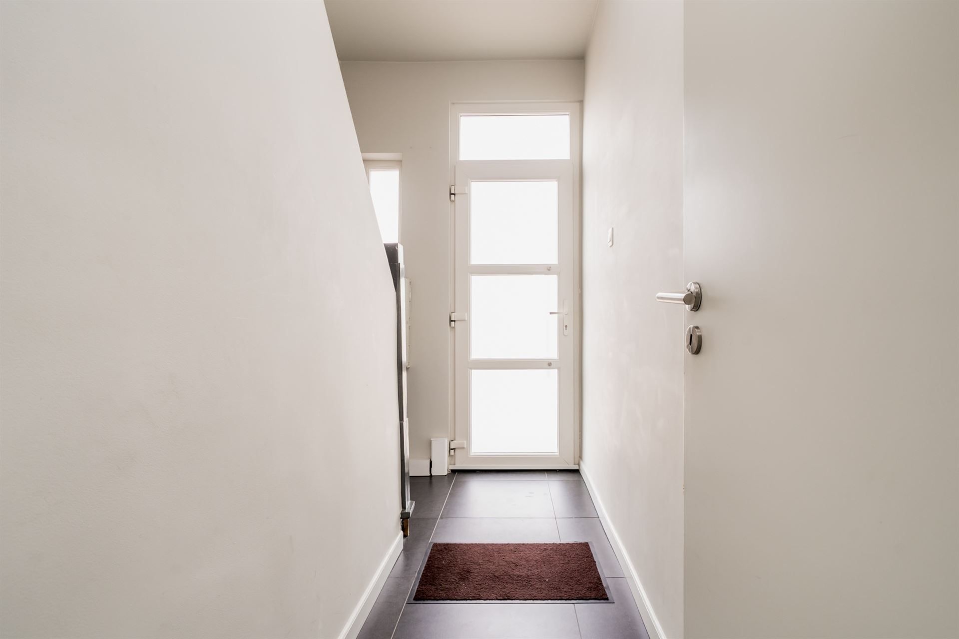 Woning met tuin + 2 garages (+ € 40.000) foto 9