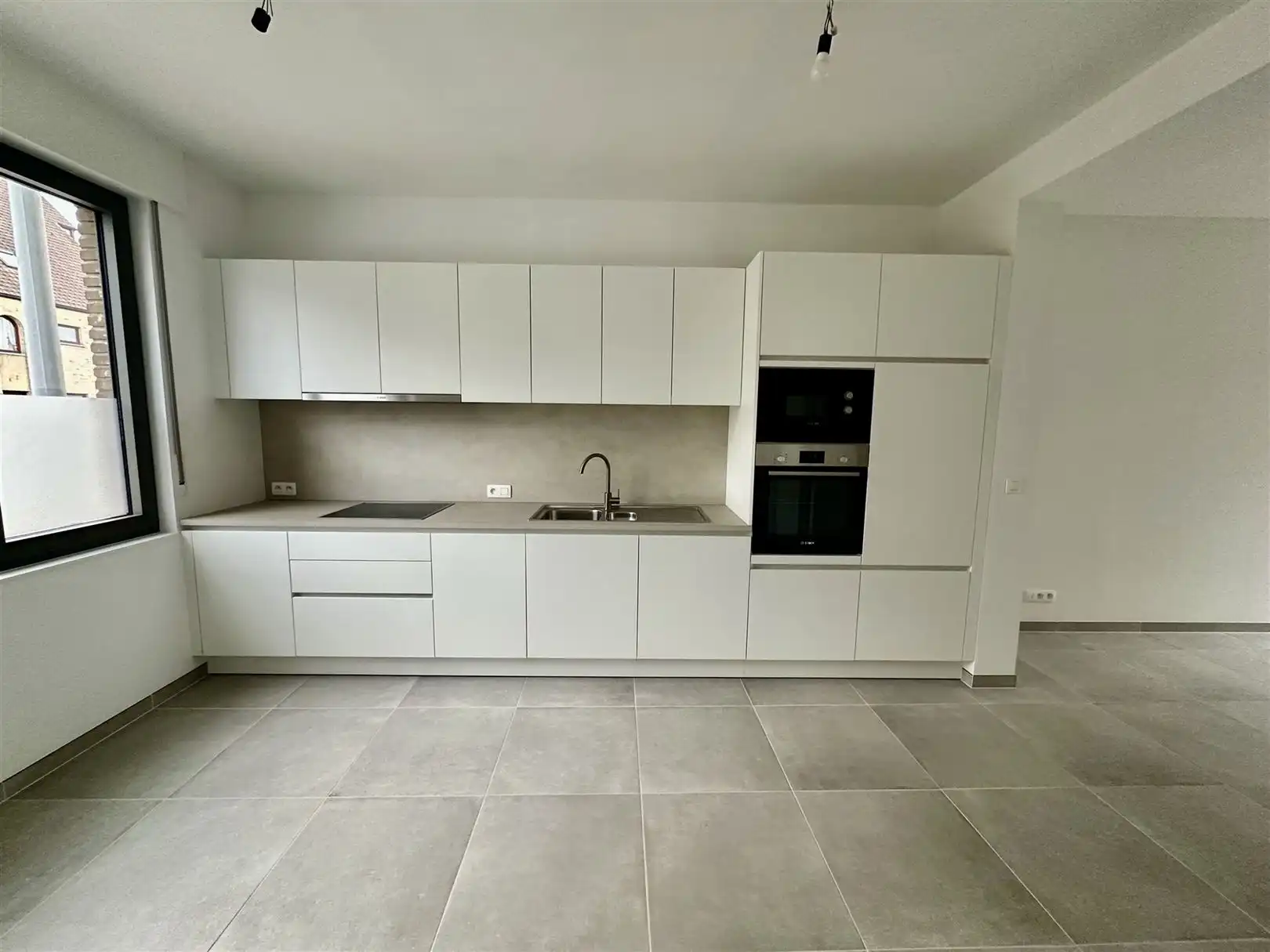 Instapklare gezinswoning te huur met tuin nabij het station foto 6