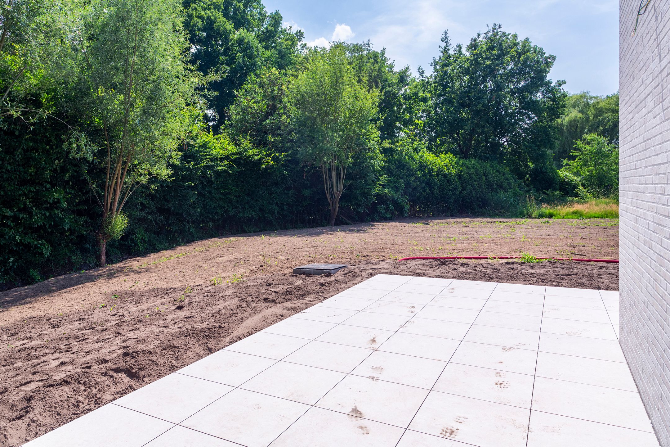 luxueuze nieuwbouwvilla met 3 slpks, garage en riante tuin foto 14