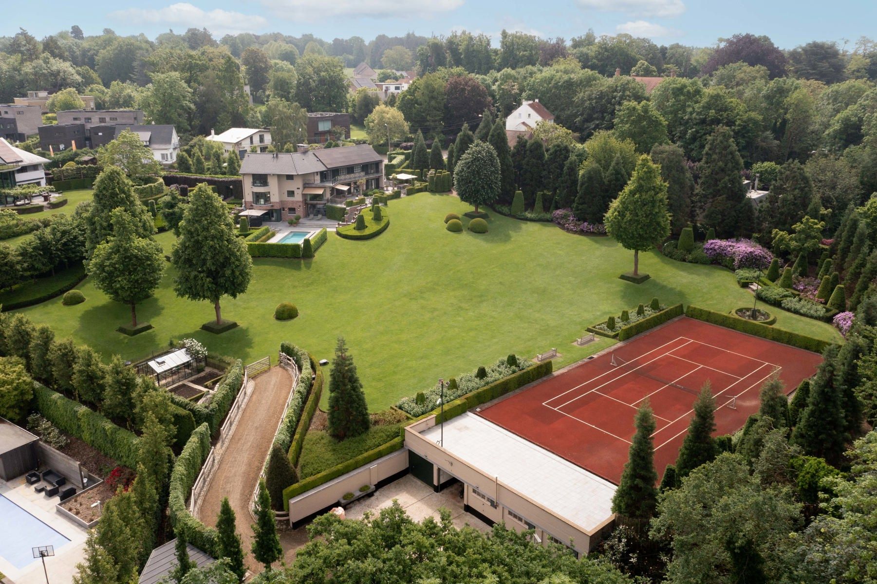 Villa op ruim perceel met ontwikkelingspotentieel te WINKSELE foto 9