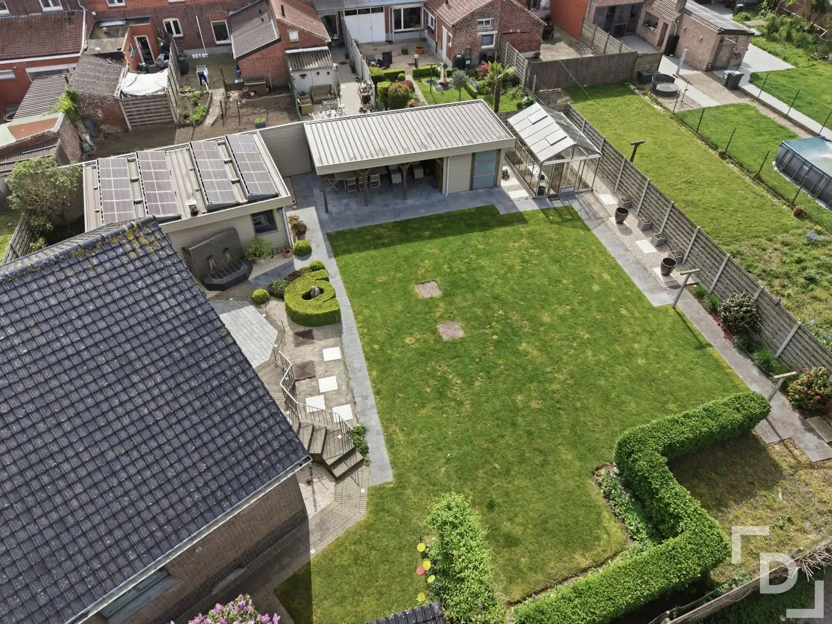 Statige villa met zuidgerichte tuin in Boezinge.  foto 52