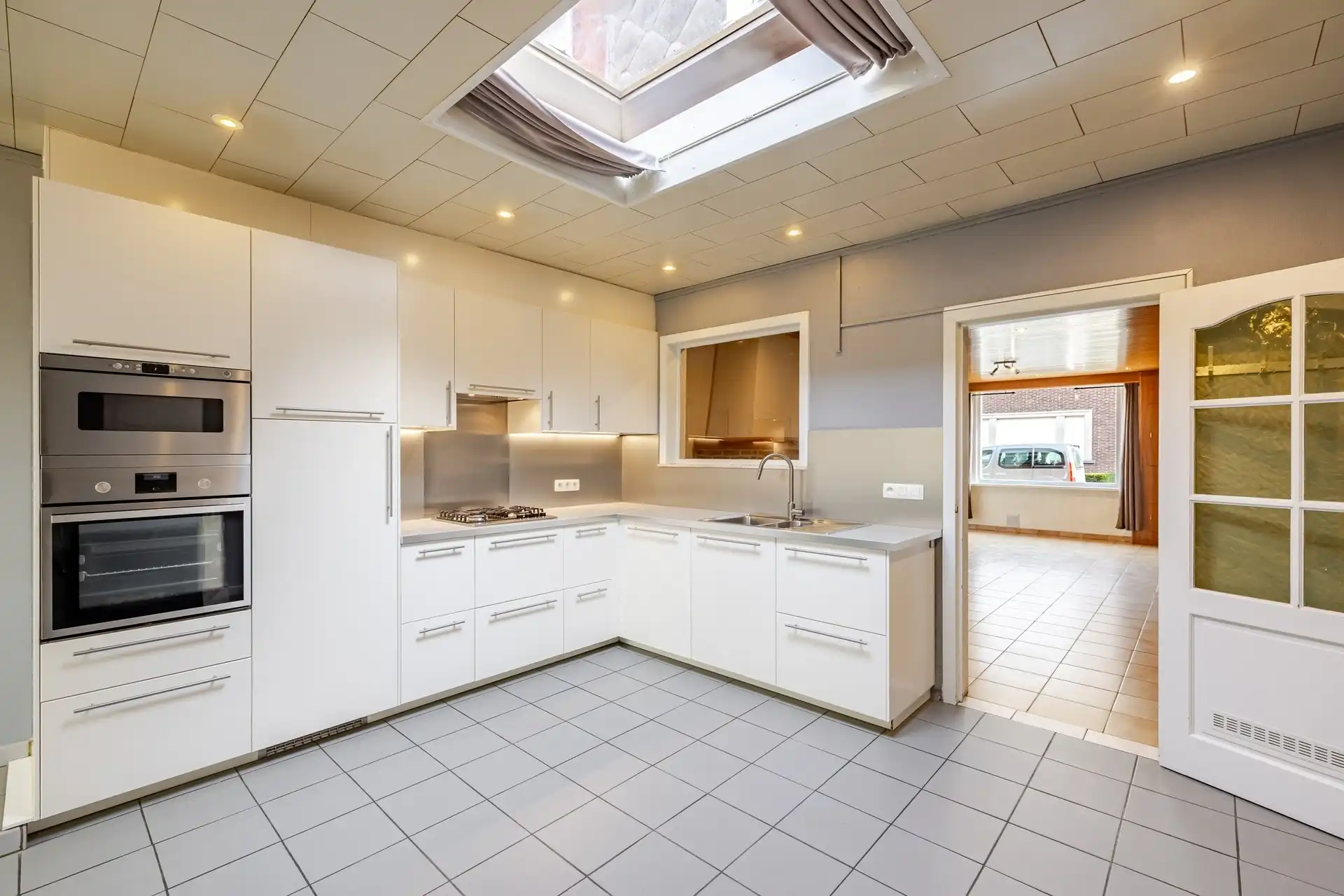 Leuke rijwoning in doodlopende straat in Wetteren foto 6