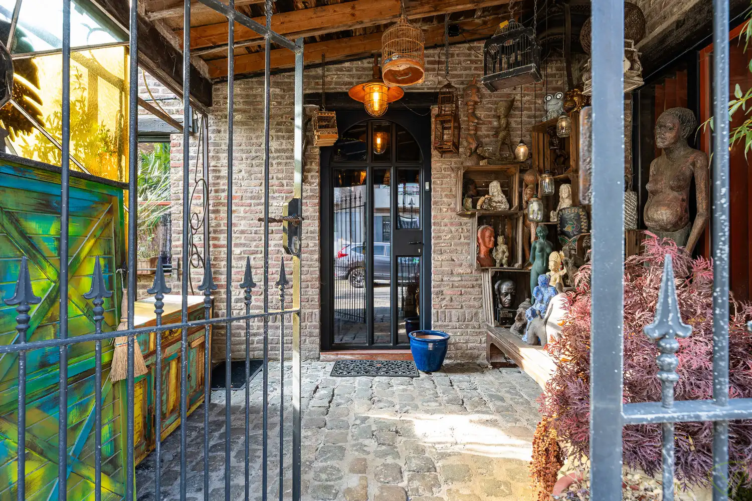 Voormalig muziek- en eetcafé “De Filosoof” wordt verkocht. foto 37