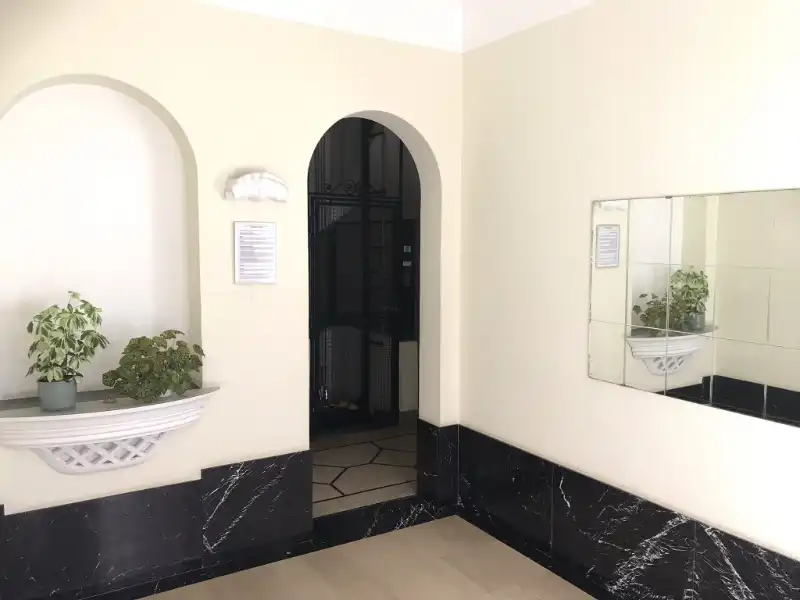 appartement 1 chambre avec balcon à proximité de l'ULB - au 2° étage foto 3