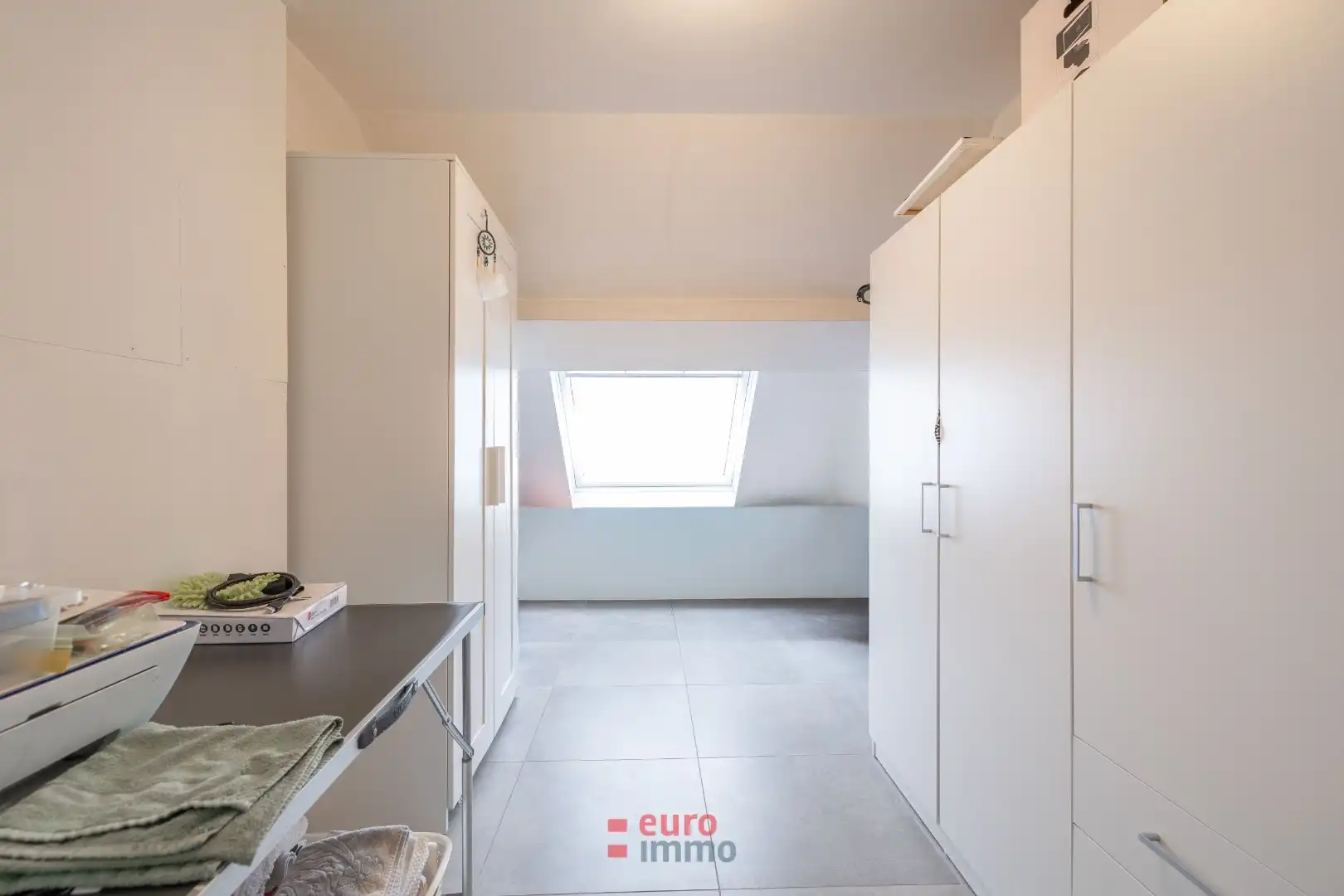 Uitermate ruim en luchtig appartement in Nieuwpoort-Stad! foto 12