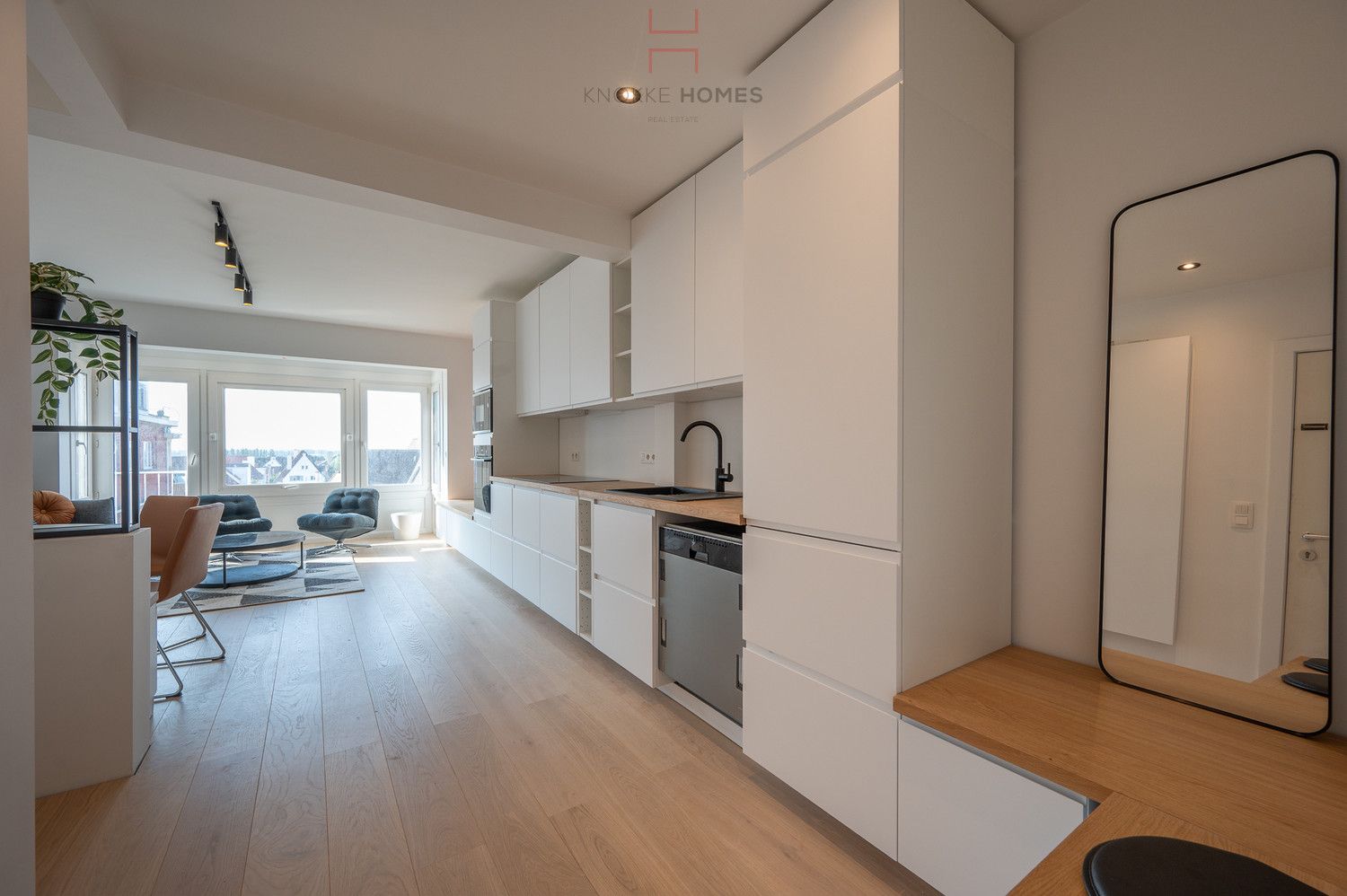 Schitterend gelegen 2 slaapkamer appartement met open zichten foto 7