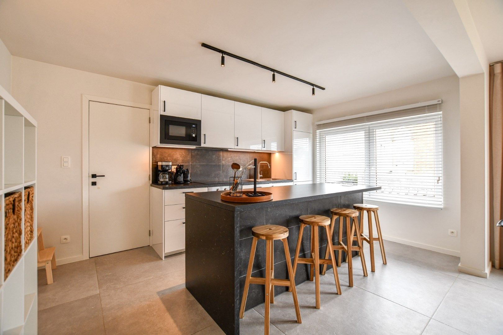 Stijlvol wonen aan zee – energiezuinige woning op topligging in Wenduine foto 5