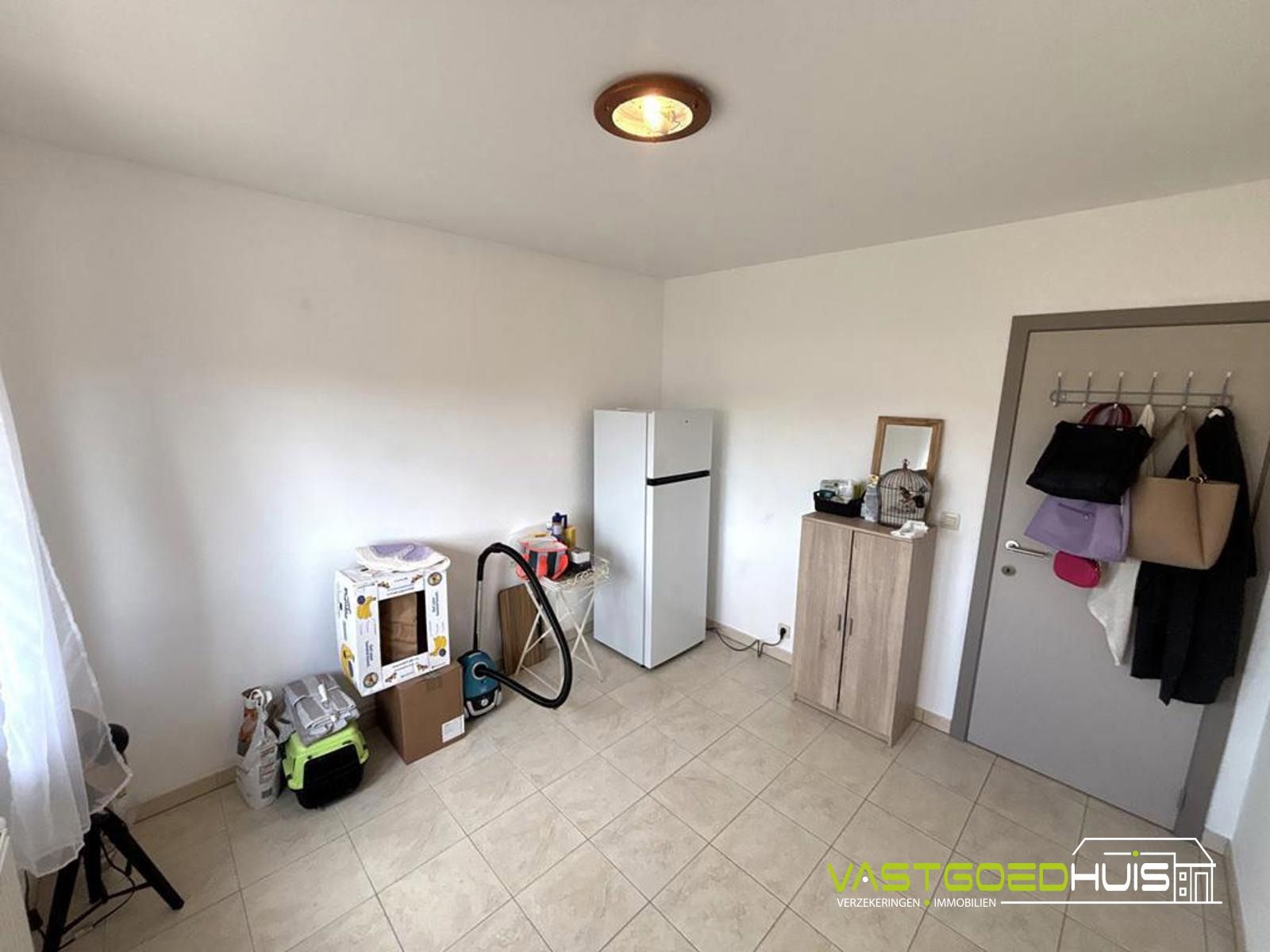 Energiezuinig, twee slaapkamerappartement met terras foto 13