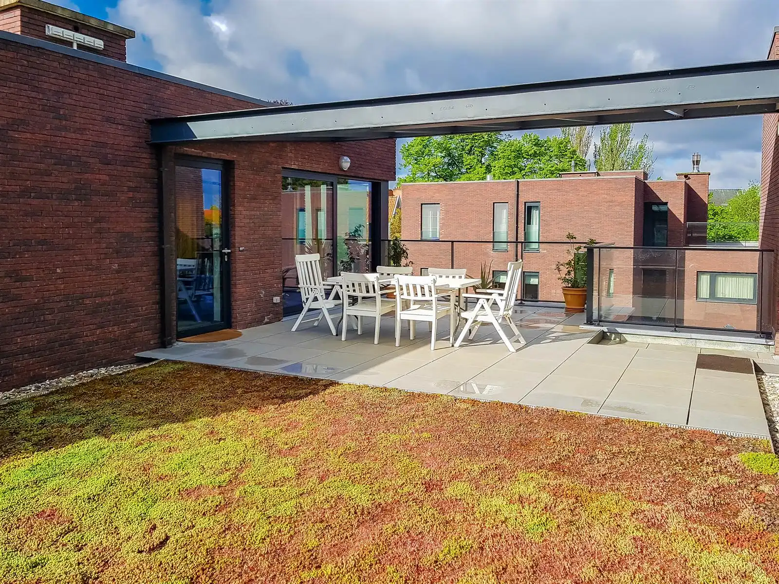 Appartement te huur foto 9