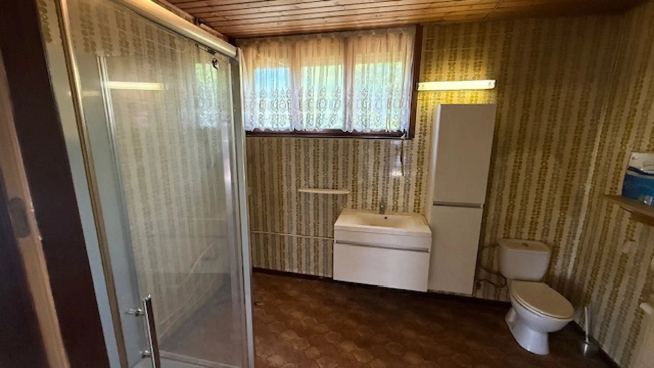 Te renoveren woning in een rustige en groene omgeving foto 7